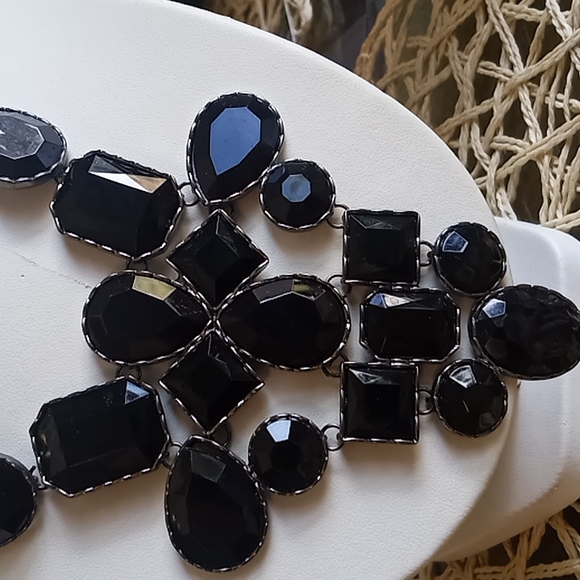 Statement necklace - Picture 2 of 5